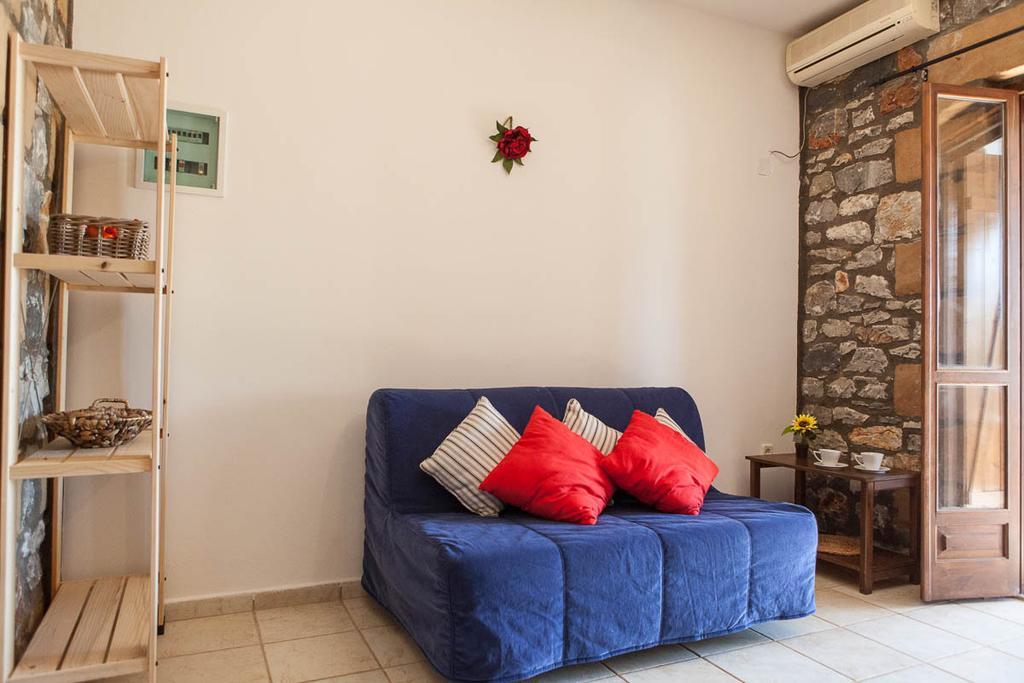 Io Villa Stoúpa Exterior photo